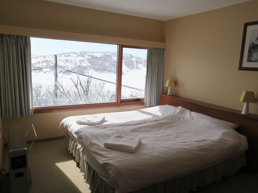Sundeck Hotel Perisher Valley Exterior photo